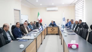 رئیس دانشگاه ملی مهارت واحد استان کرمان در نشست شورای علمی و فناوری پارک علم و فناوری استان بر اهمیت نقش دانشگاه ها در تقویت زیست بوم فناوری استان تأکید کرد 3