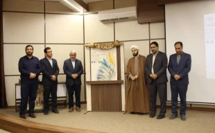 معاون فرهنگی و دانشجویی دانشگاه ملی مهارت در آئین افتتاحیه و رونمایی از پوستر پنجمین جشنواره ملی فرهنگی هنری «ذوالفقار»:
امروز آرمان‌های شهید سلیمانی در قلب اروپا و آمریکا شنیده می‌شود  2